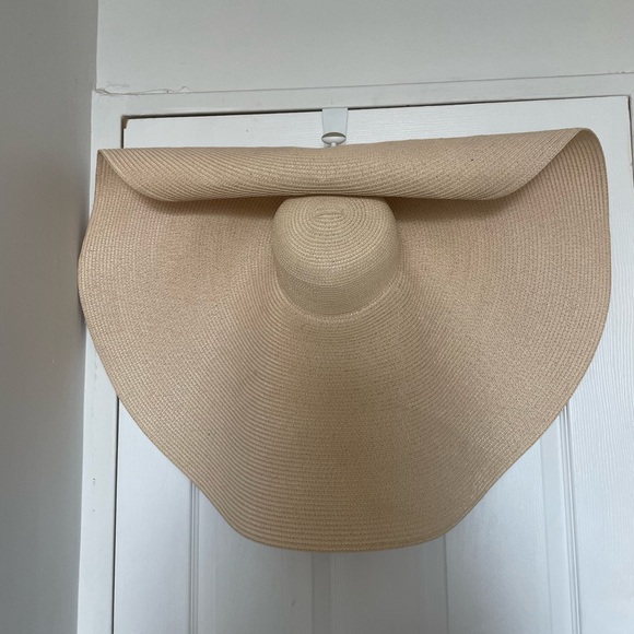Extra big brim straw hat - Picture 2 of 7